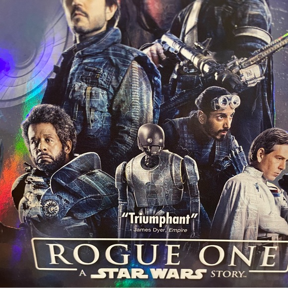 New in Package BluRay DVD A Rogue Story Star Wars - Picture 2 of 9